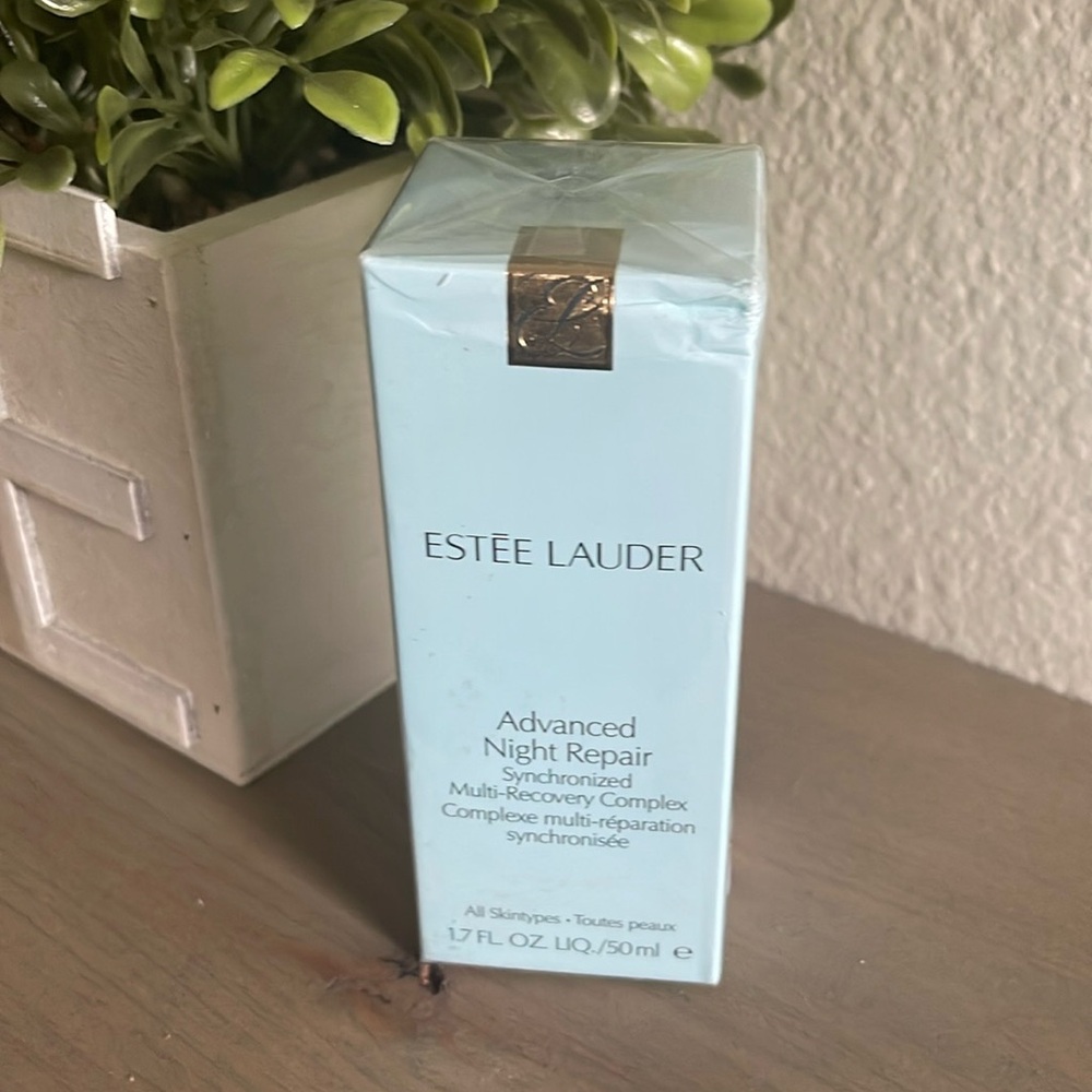 Estée Lauder Advanced Night Repair Serum Synchronized Multi-Recovery Com…